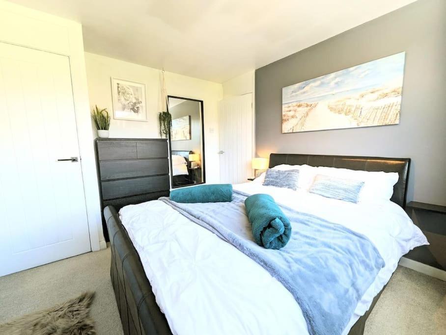 Spacious Lovely 3 Bed House In Keyworth Nottingham Suit Contractors Or Family Kültér fotó