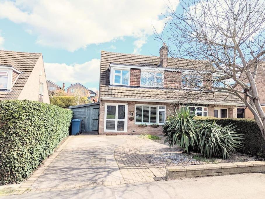 Spacious Lovely 3 Bed House In Keyworth Nottingham Suit Contractors Or Family Kültér fotó